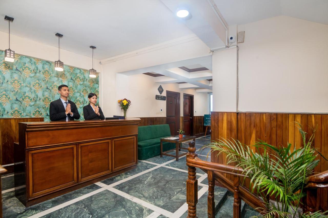 Muscatel Roma - 400 Mts From Mall Road Νταρτζίλινγκ Εξωτερικό φωτογραφία