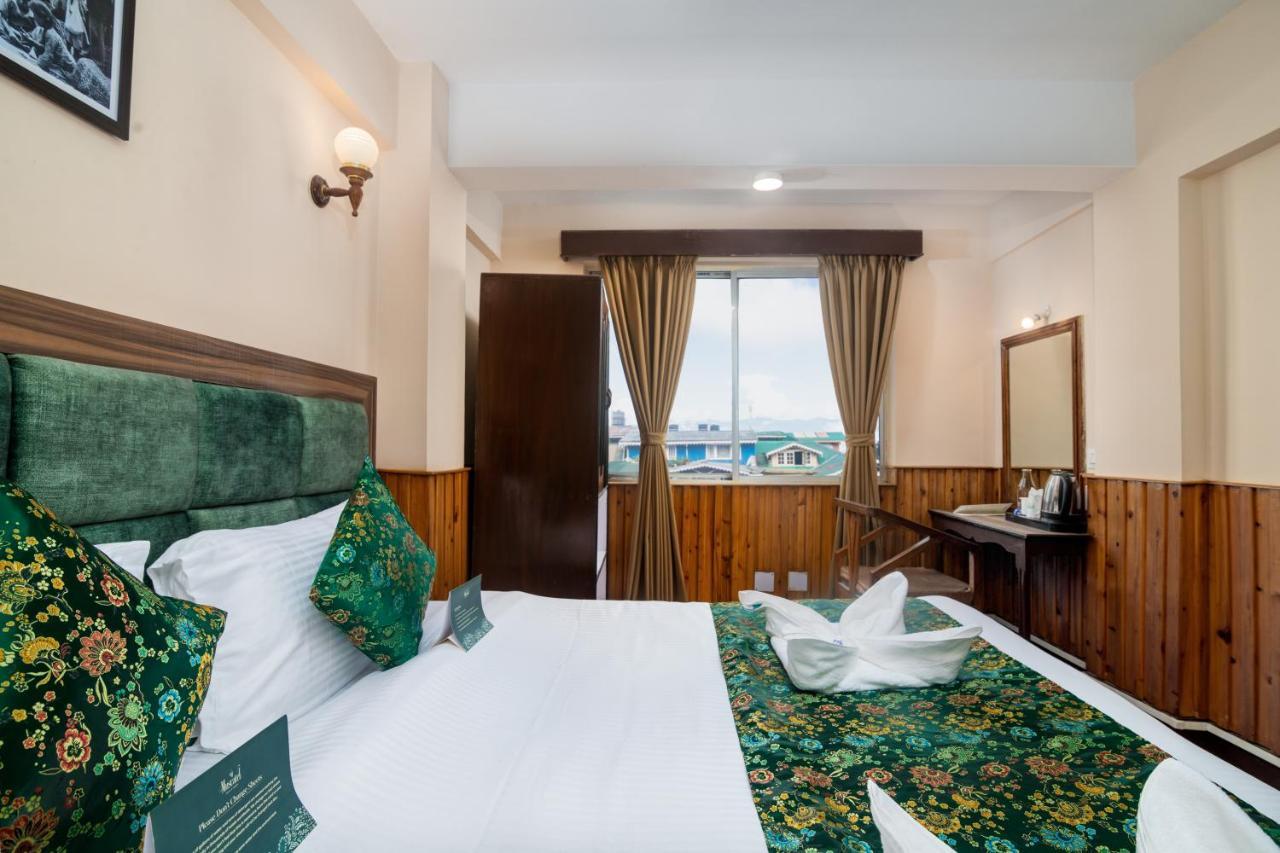 Muscatel Roma - 400 Mts From Mall Road Νταρτζίλινγκ Εξωτερικό φωτογραφία