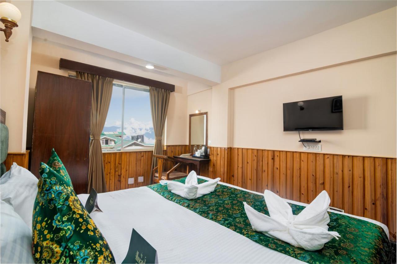 Muscatel Roma - 400 Mts From Mall Road Νταρτζίλινγκ Εξωτερικό φωτογραφία
